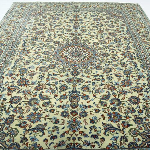 Pistachio Persian Kashan Rug