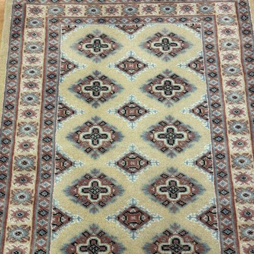 pakistani rug